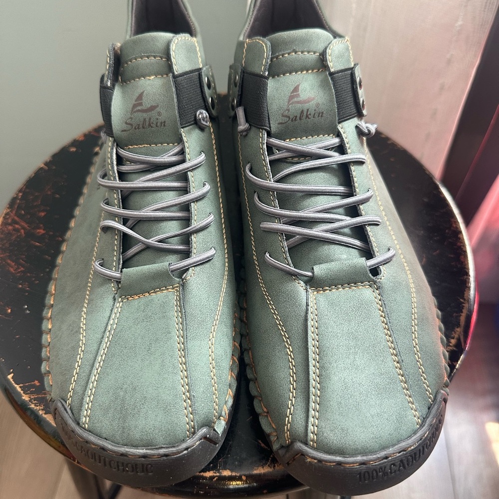 Salkin mens 9.5 leather hand stitched trendy streetwear low dress boot lace shoe